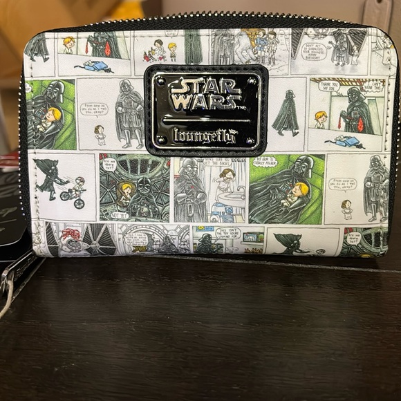 Loungefly Handbags - NWT Loungefly Star Wars wallet